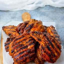 Spiced smoky barbecued chicken