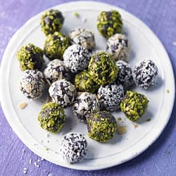 Brazilian chocolate truffles - brigadeiro